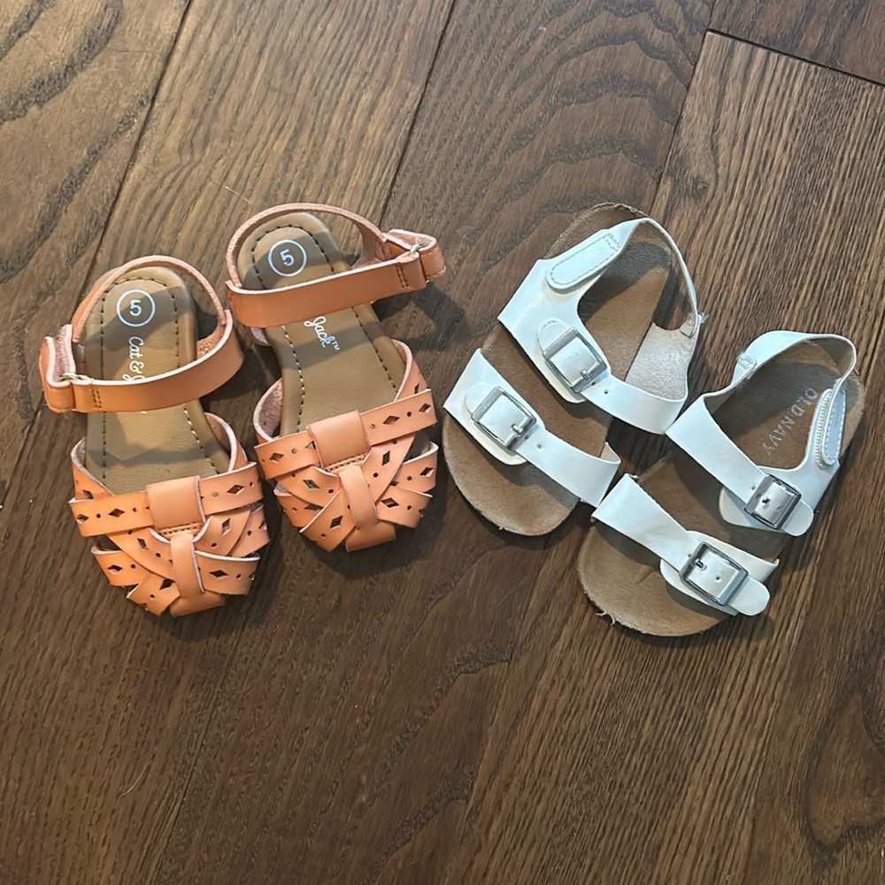 Size 5 toddler sandals - 2 pairs